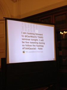 social media presentation live tweeting