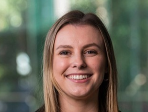 Jaylee Wojtasik, Analyst